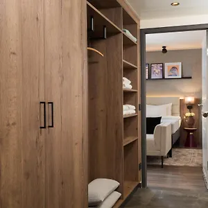 hotellátogatás